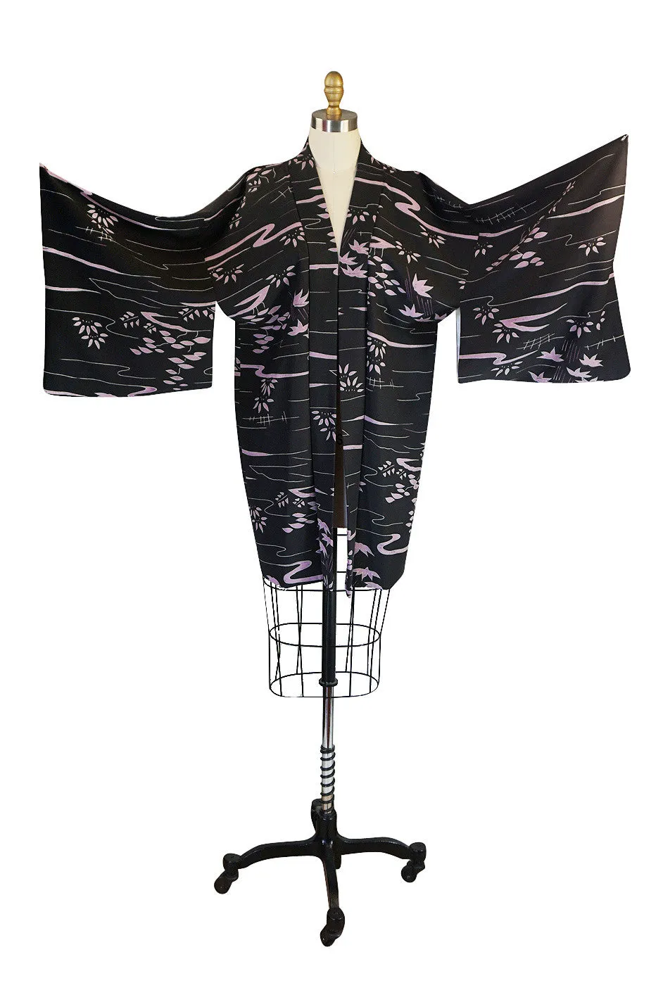 1950s Lavender Flower on Black Silk Kimono