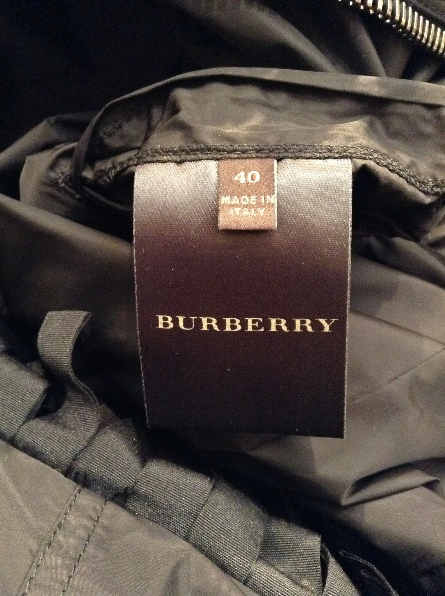 Burberry - As Seen on the 2007 Runway Collection, Long Sleeve Jacket with Ruffles - IT 40