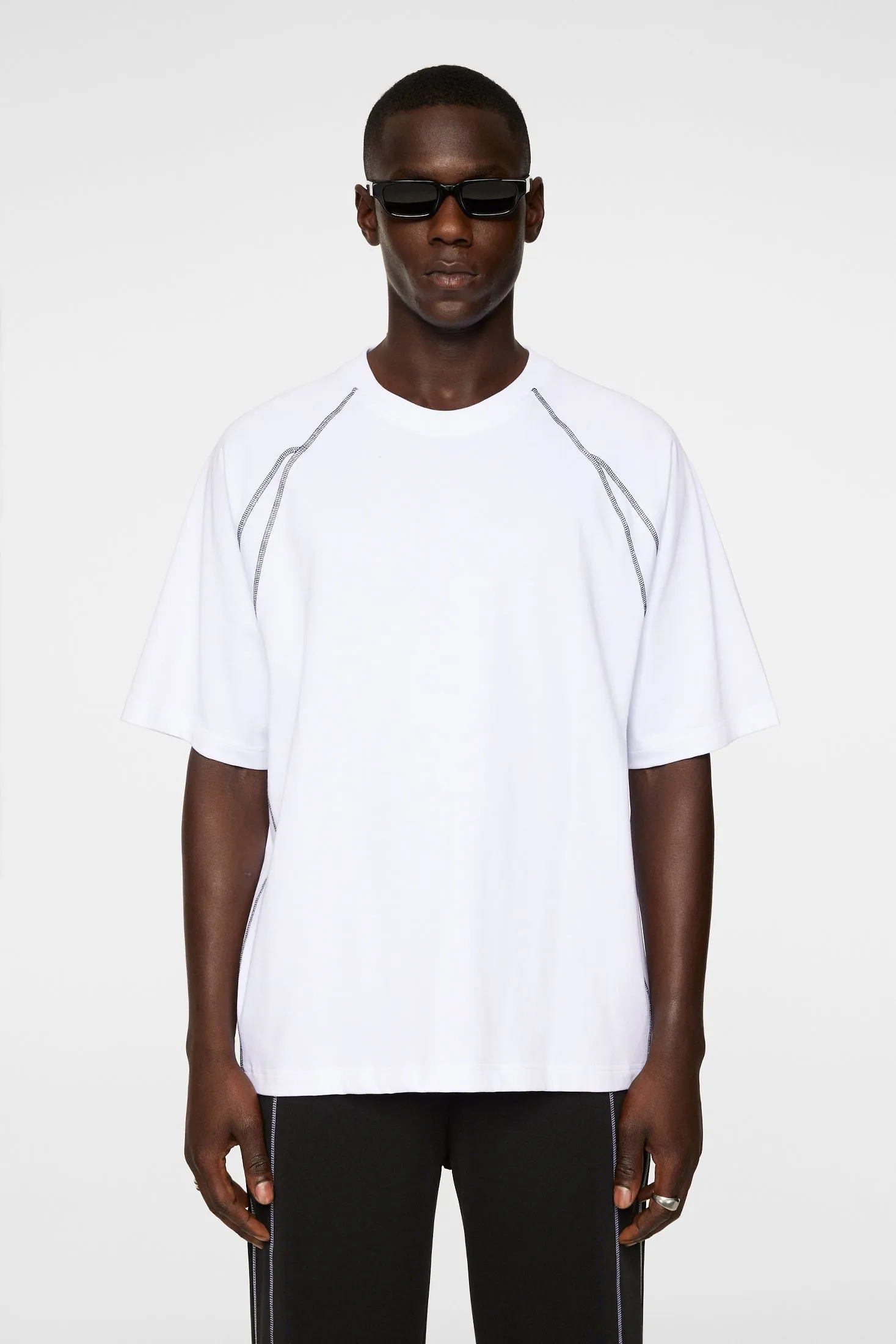 Corado Contrast Seam T-Shirt / White