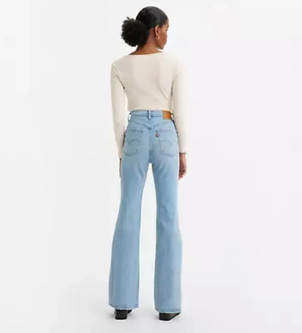 LEVIS WOMEN'S 70S HIGH FLARE DENIM L-32