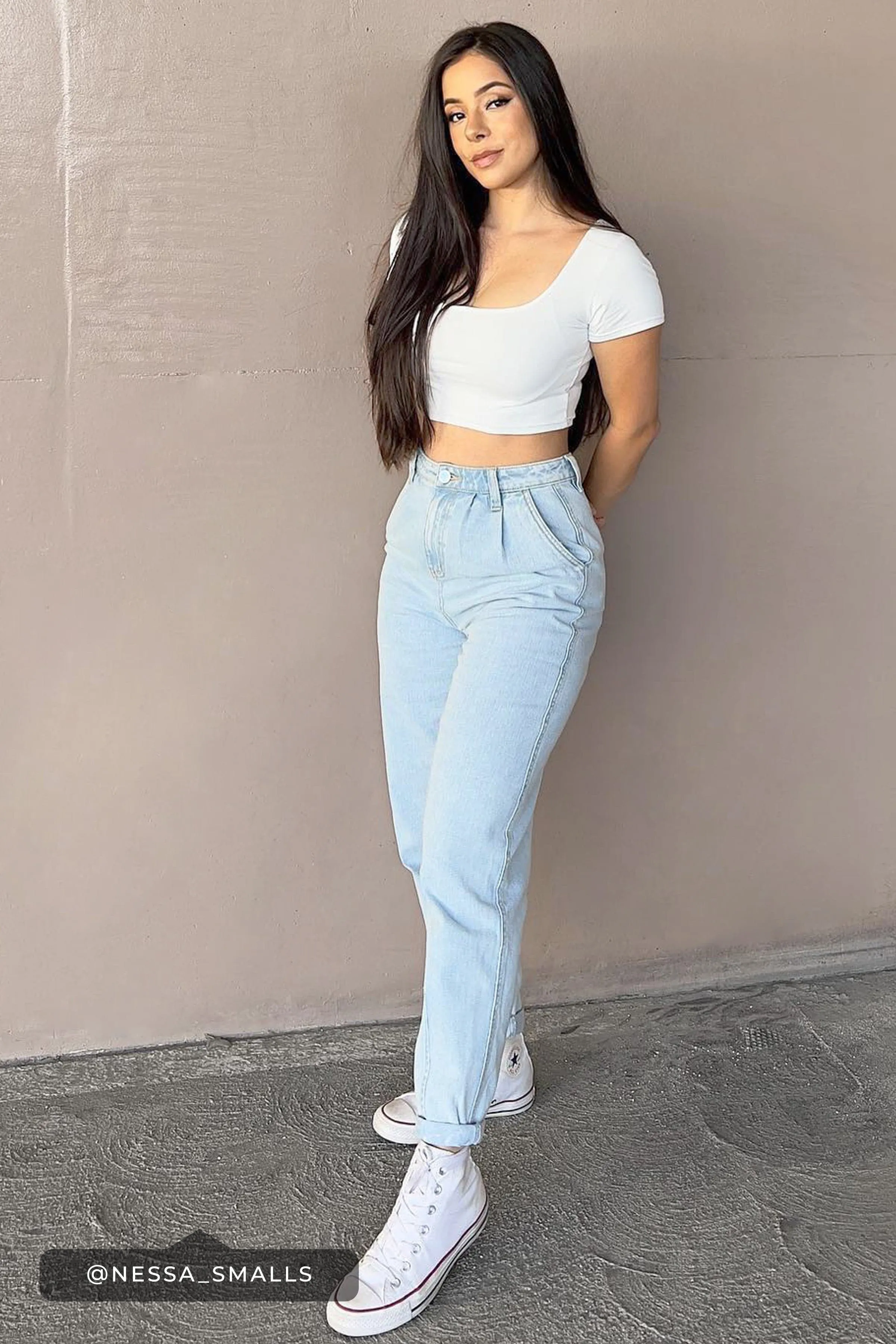 Women's Pleated Mom Jeans